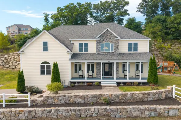 97 Old Cart Path, Holliston, MA 01746