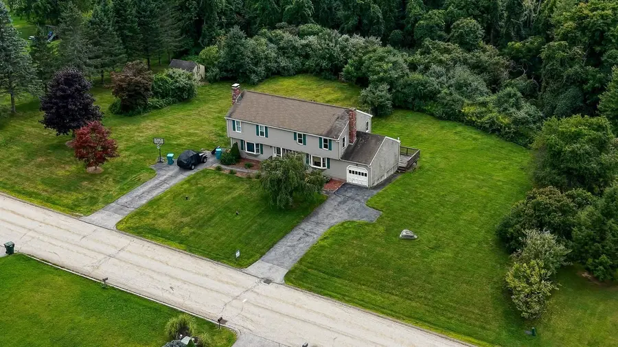 4 Henry Marsh Rd #B, Oxford, MA 01540 - #2