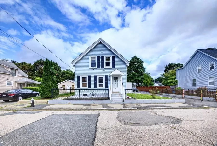 37 Taber Ave, Brockton, MA 02302 - #3