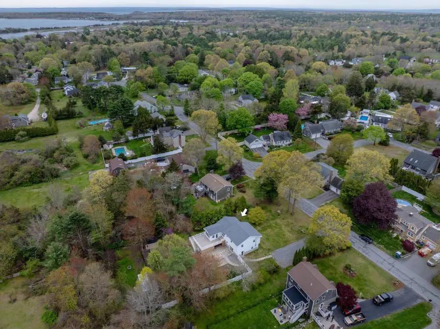 10 Knollwood Dr, Mattapoisett, MA 02739 - #2