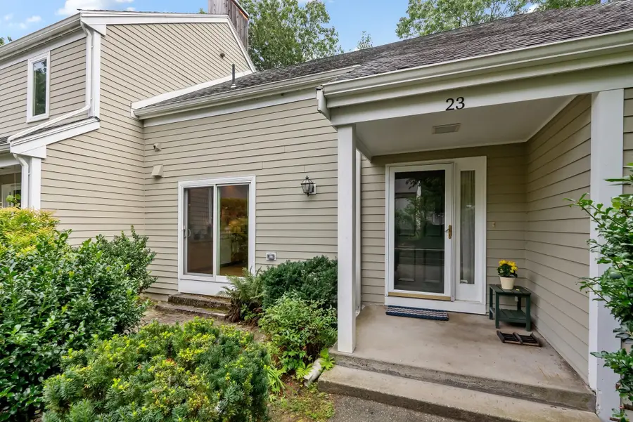 23 Fifer Ln #23, Lexington, MA 02420 - #2