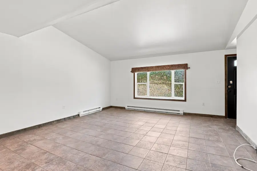 65 Paris Avenue, Worcester, MA 01603 - #3