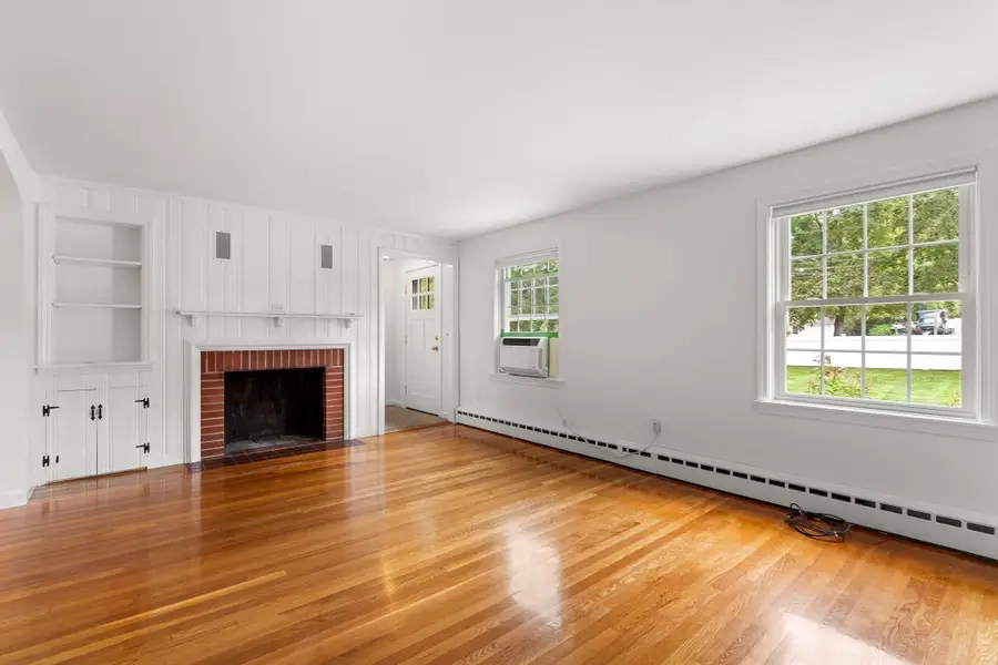 369 Main St, Holden, MA 01520 - #3