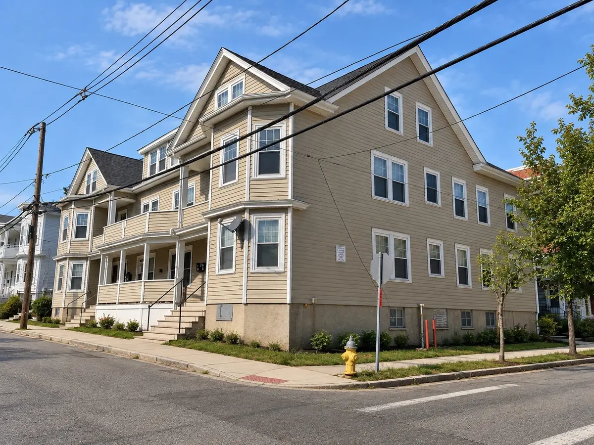 21 Palmer St, Salem, MA 01970 - #1