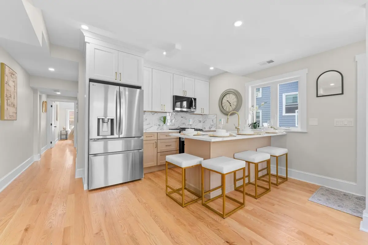 194 Washington Ave #4, Winthrop, MA 02152 - #1