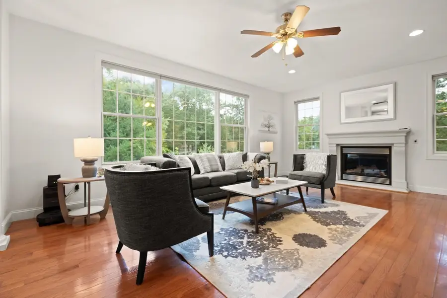 983 Depot Rd, Boxborough, MA 01719 - #3