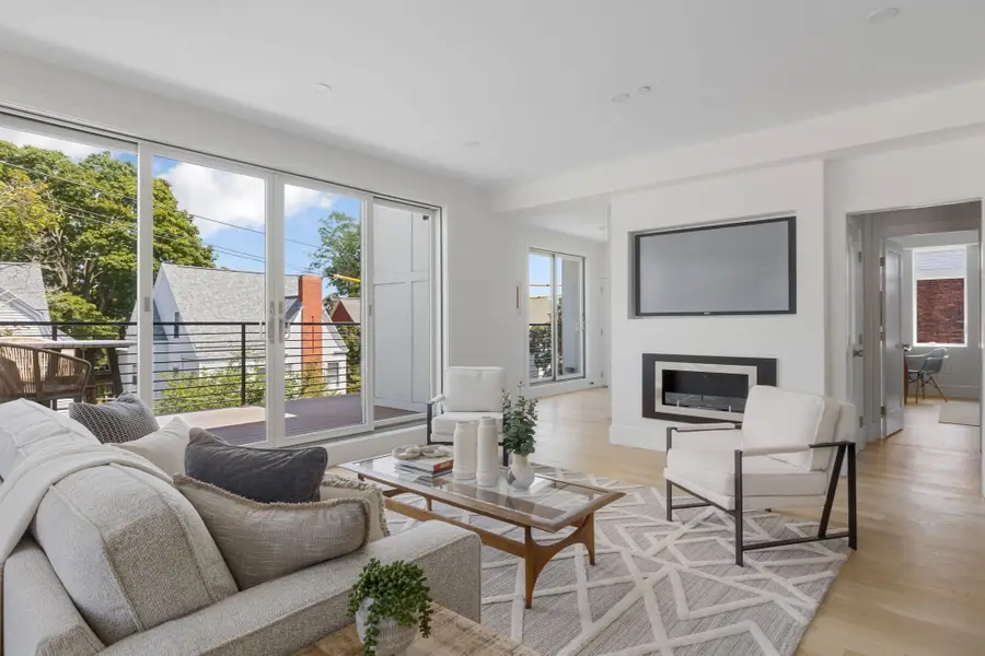 24 Auburn #PH, Brookline, MA 02446 - #3