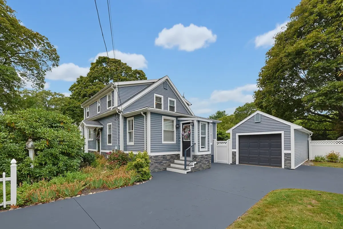 38 Dexter Ave., Seekonk, MA 02771 - #1