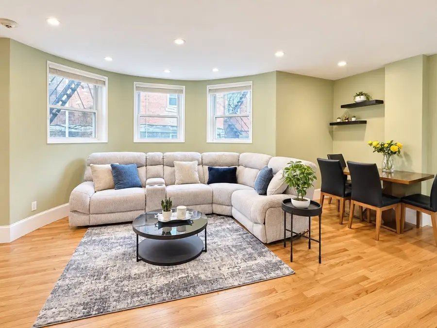 1742 Beacon St #2, Brookline, MA 02445 - #2