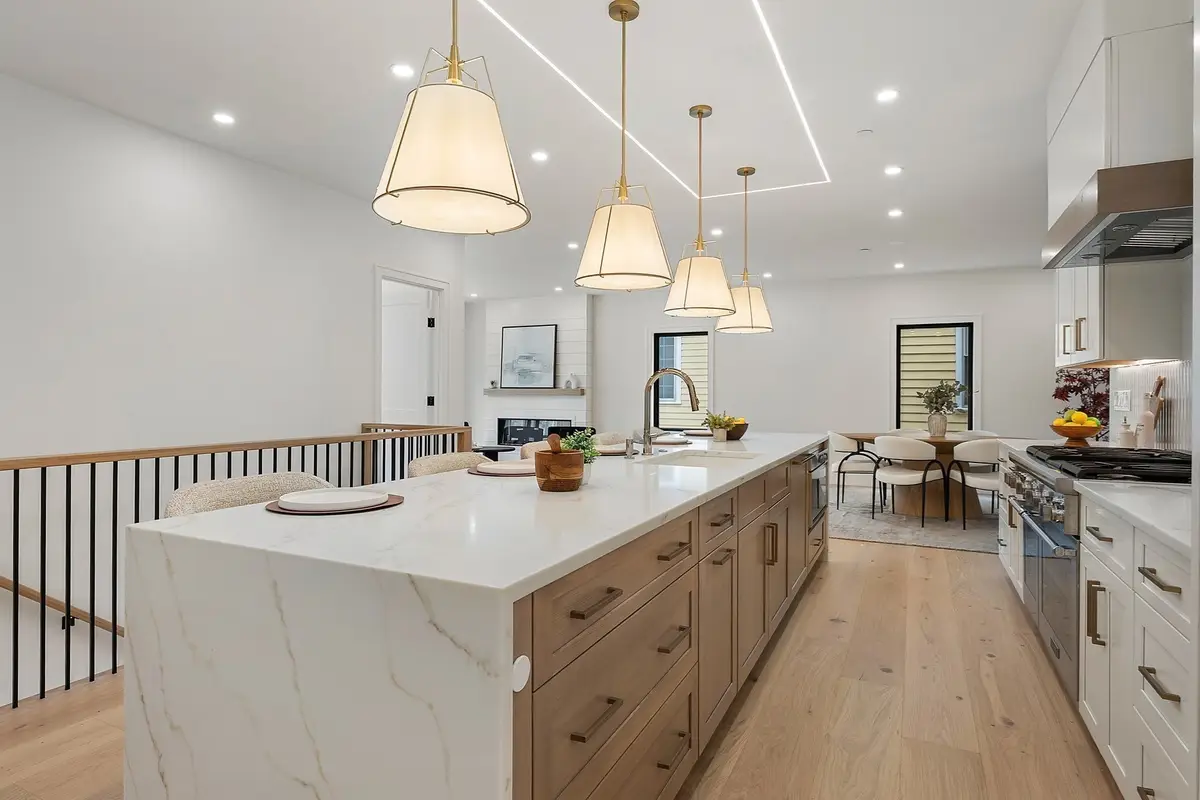 421 E. 6th St #TH1, Boston, MA 02127 - #1
