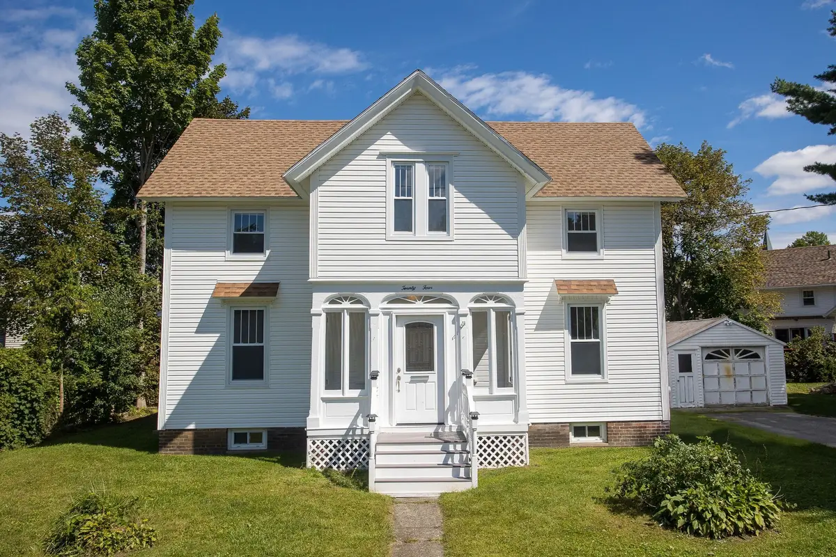 24 Elmvale, Pittsfield, MA 01201 - #1