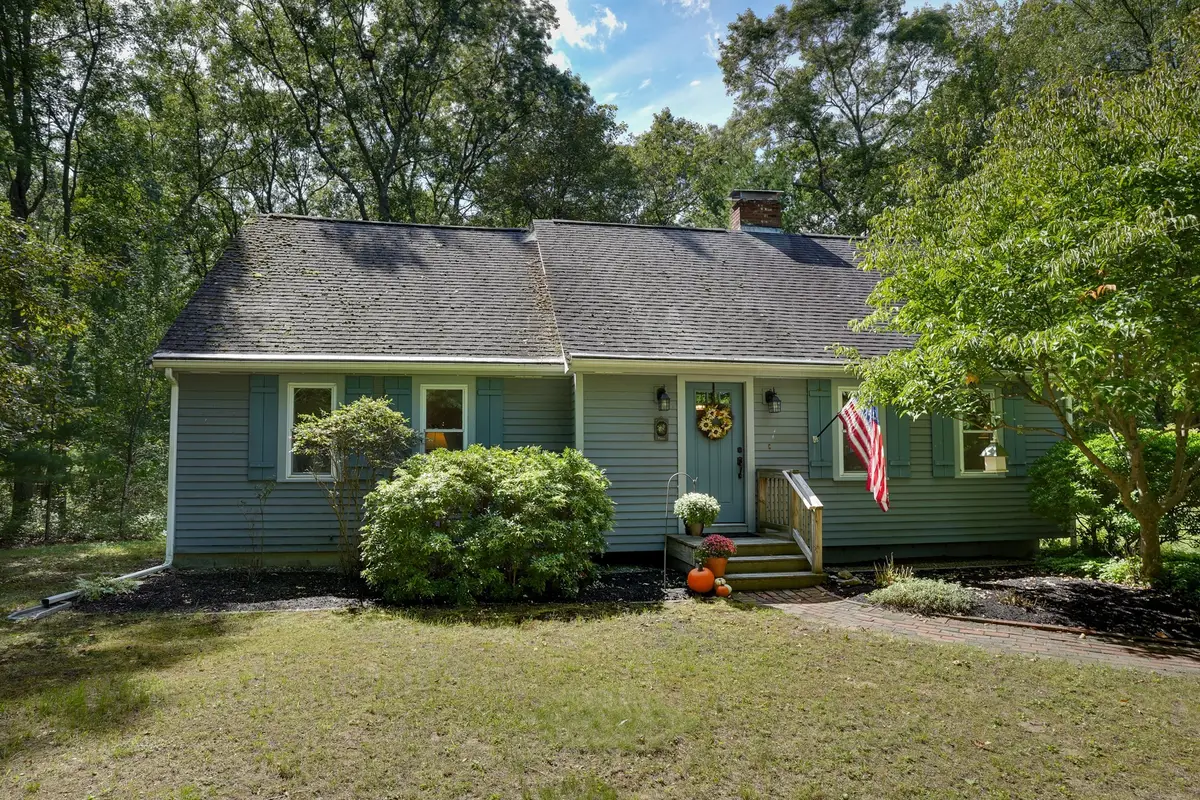 8 Fales Road, Plainville, MA 02762 - #1