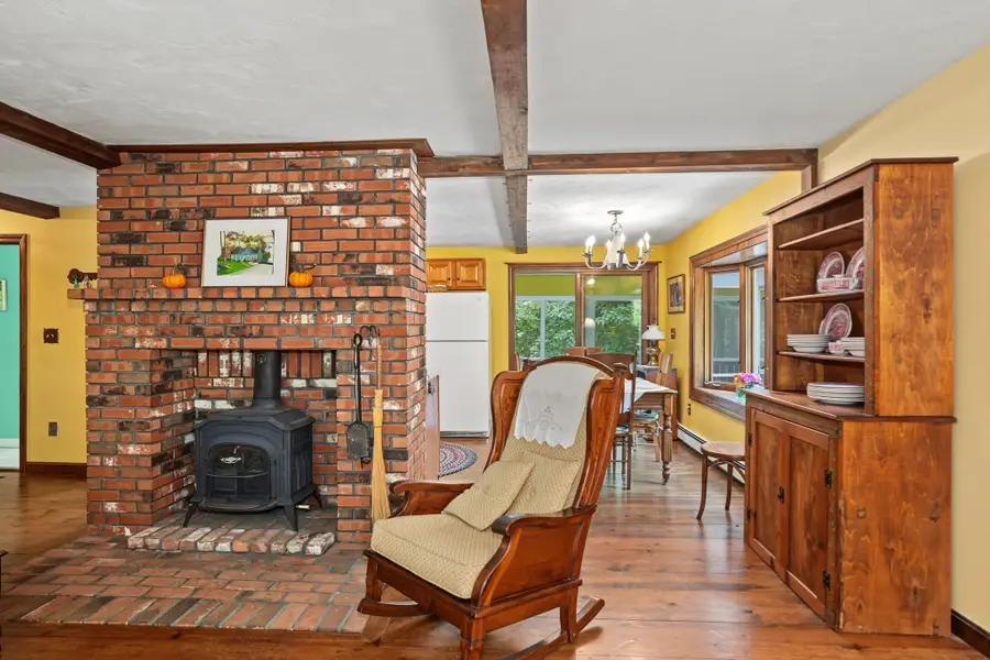 8 Fales Road, Plainville, MA 02762 - #3