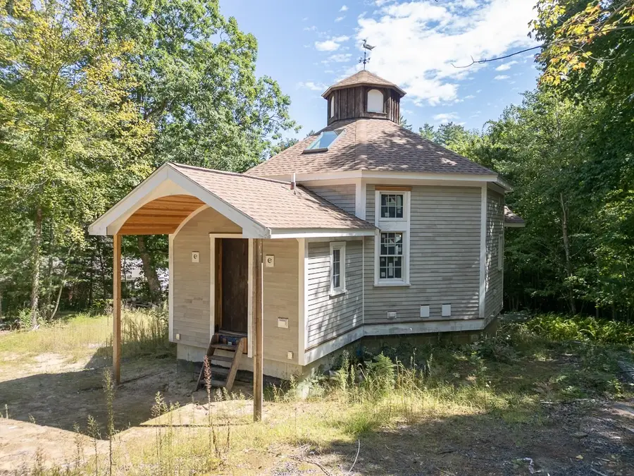 12 Cranberry St, Pepperell, MA 01463 - #2