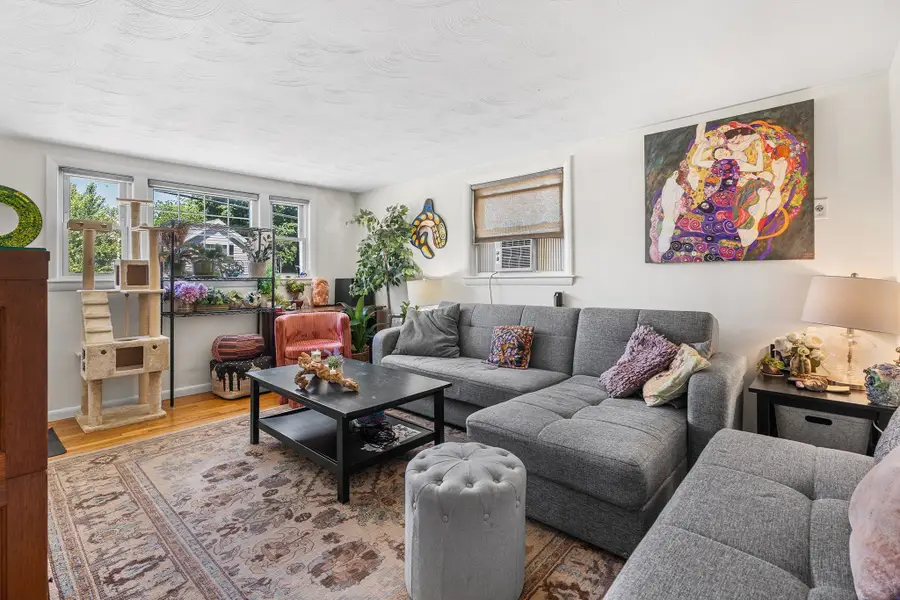 104 College Farm Rd, Waltham, MA 02451 - #3