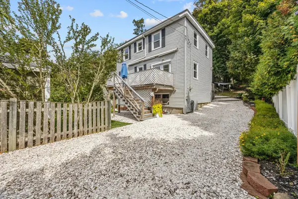 22-R Valley Beach Ave, Hull, MA 02045