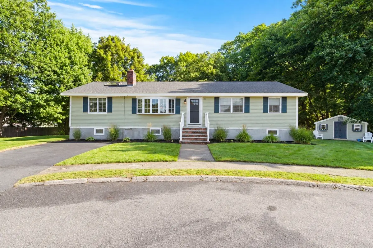 31 Columbus Road, Woburn, MA 01801 - #1