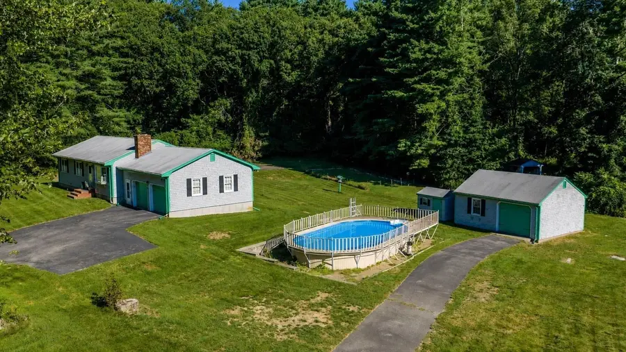 1541 N Hixville Rd, Dartmouth, MA 02747 - #2