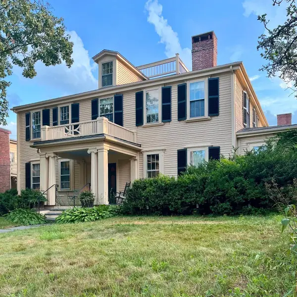64 Bartlett St #4, Boston, MA 02119