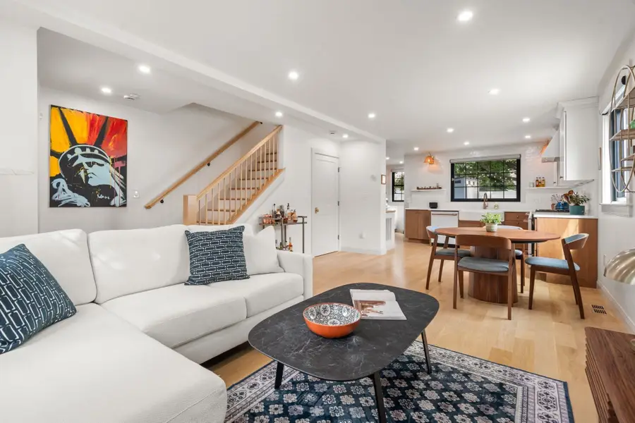2 Leeds Street, Boston, MA 02127 - #3