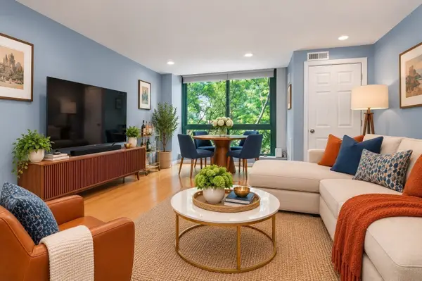 42 Eighth #3315, Boston, MA 02129
