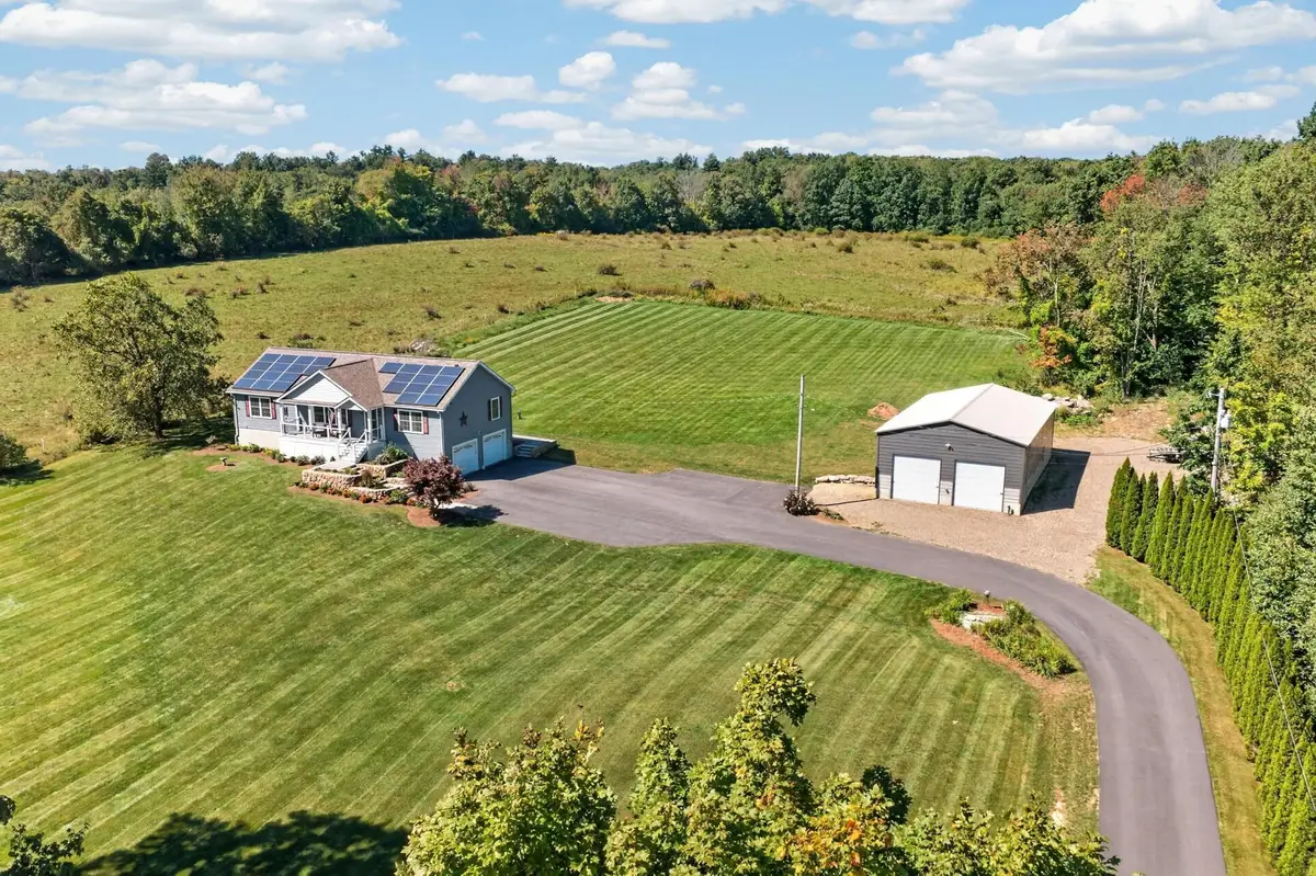 528 Wauwinet Rd, Barre, MA 01005 - #1