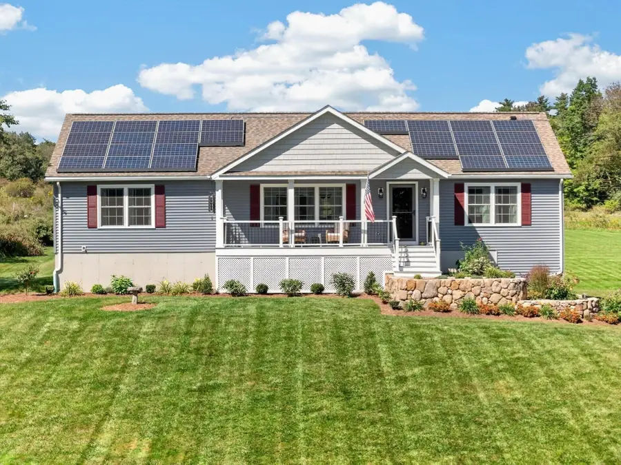 528 Wauwinet Rd, Barre, MA 01005 - #3