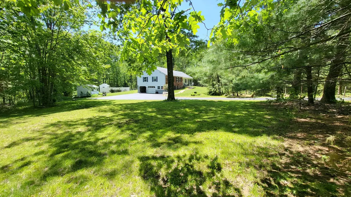 385 E County Rd, Rutland, MA 01543 - #1