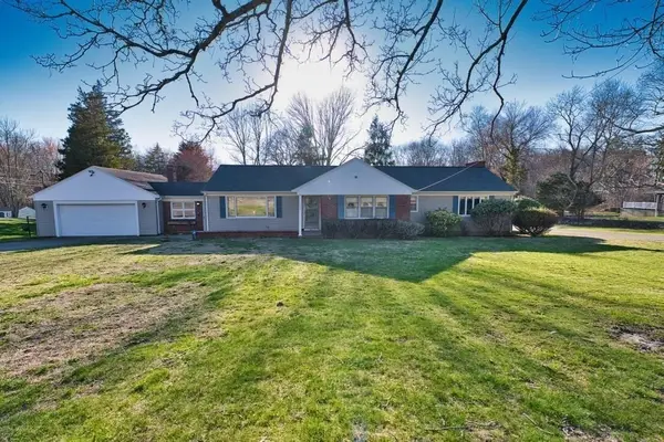 222 Blossom Road, Westport, MA 02790