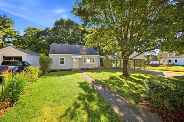 114 Quaboag St, Warren, MA 01083