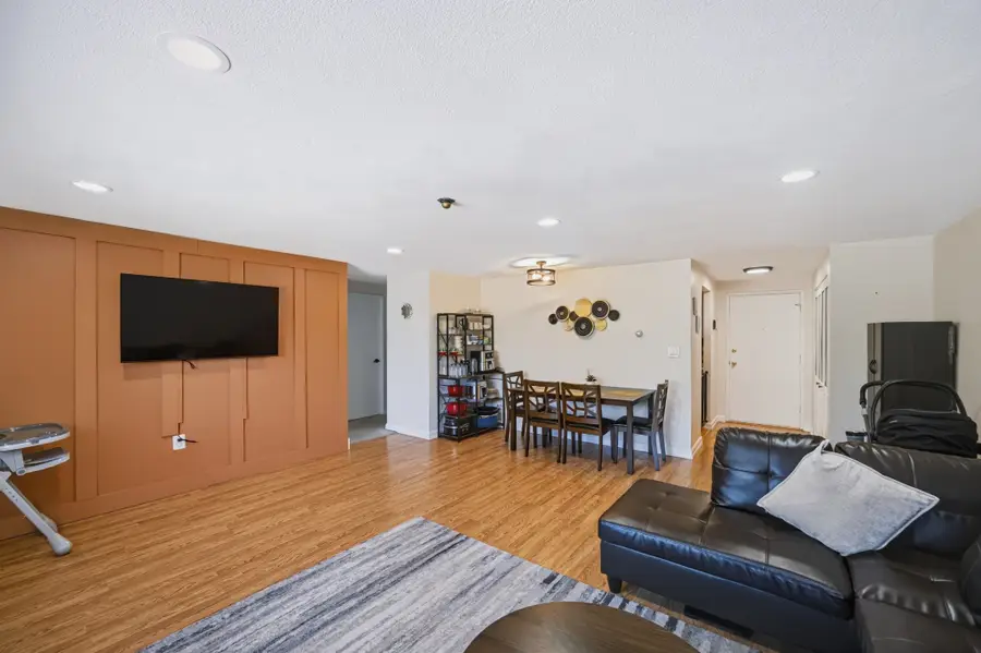 215 Winter St #3P, Weymouth, MA 02188 - #3