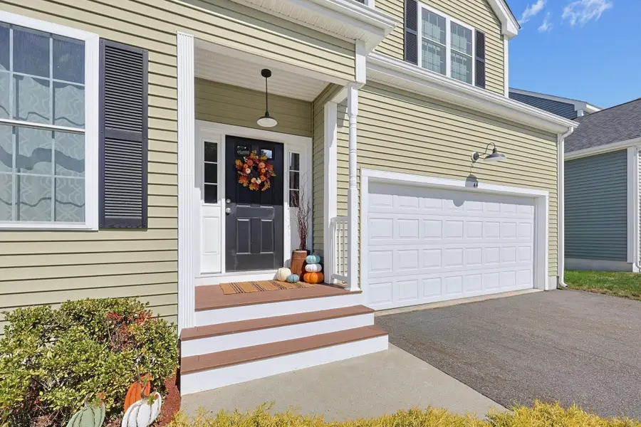 44 Beaver Pond Rd, Milford, MA 01757 - #2