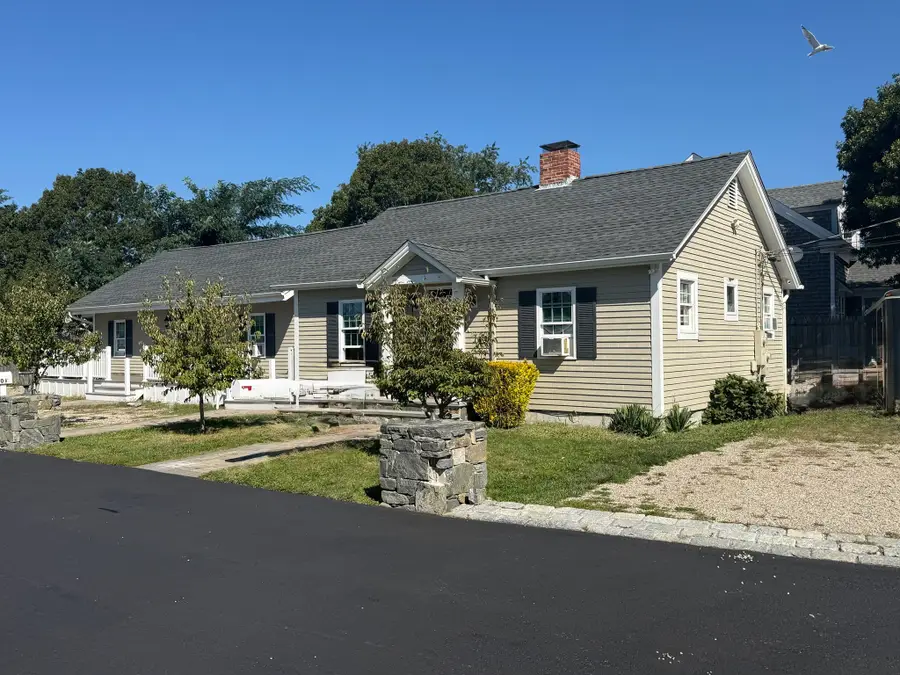 10 Stuart St, Hyannis, MA 02601 - #2