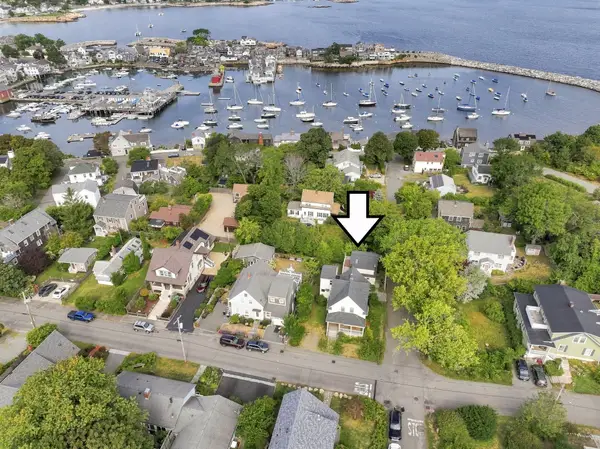 19 Norwood Ave, Rockport, MA 01966