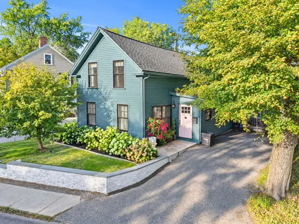 264 Main Street, Amesbury, MA 01913