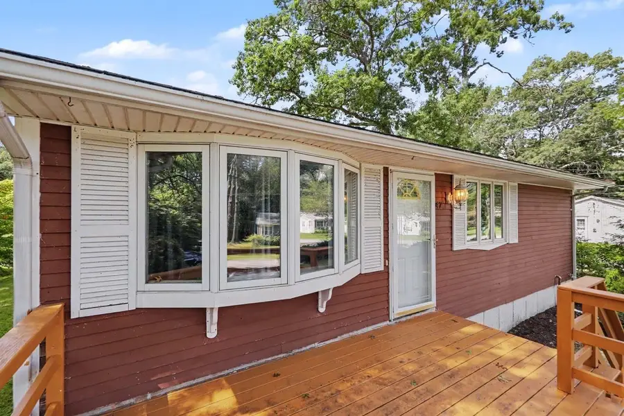 47 Restful Valley Rd, Tiverton, RI 02878 - #3