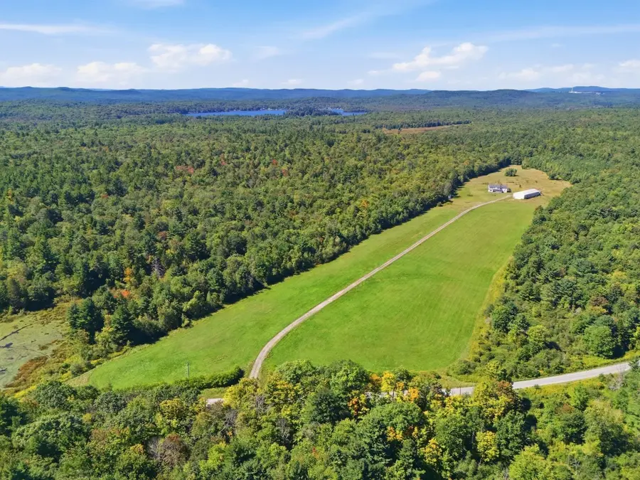 39 Gibbs Rd, Blandford, MA 01008 - #2