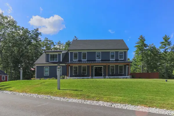 1 Maple Ave, Groton, MA 01450