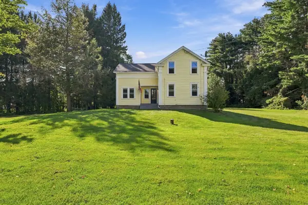 217 N Maple St, Enfield, CT 06082