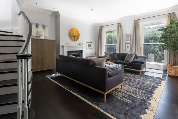 17 Commonwealth Ave #PH, Boston, MA 02116