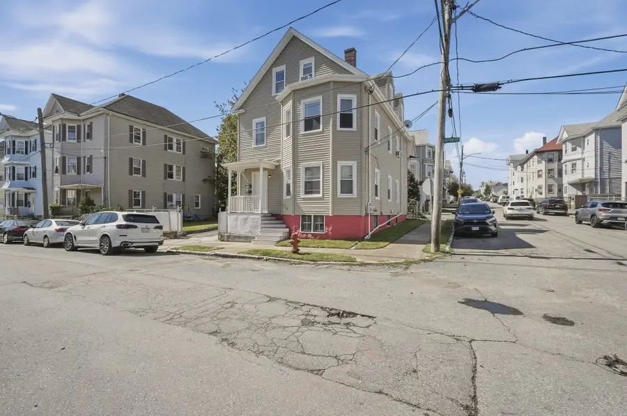 125 Reynolds St, New Bedford, MA 02746 - #2