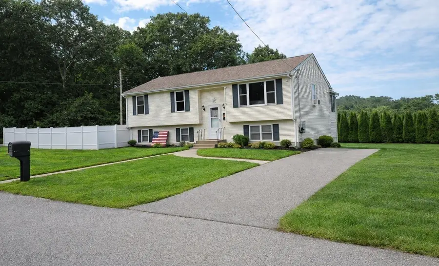 37 Leigh Street, Seekonk, MA 02771 - #2