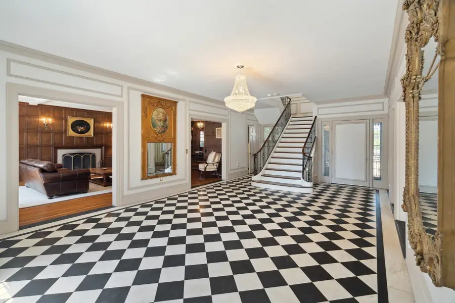 105 Adin St, Hopedale, MA 01747 - #2