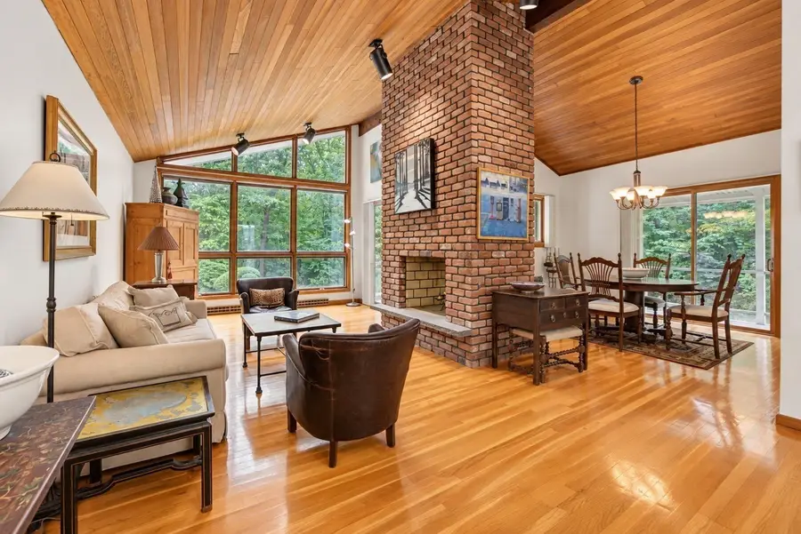 9 West Ridge Dr, Sharon, MA 02067 - #3