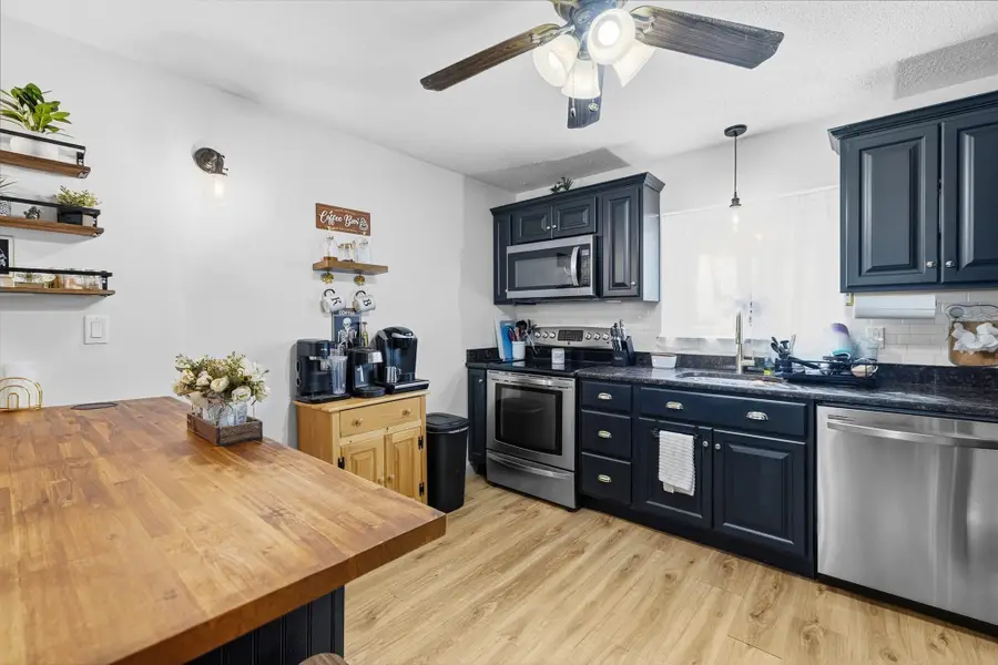 5455 N Main St #20E, Fall River, MA 02720 - #3