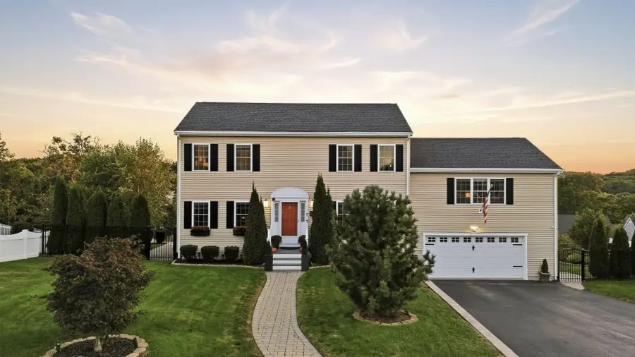 1 Tsitsinos Dr, Peabody, MA 01960 - #3