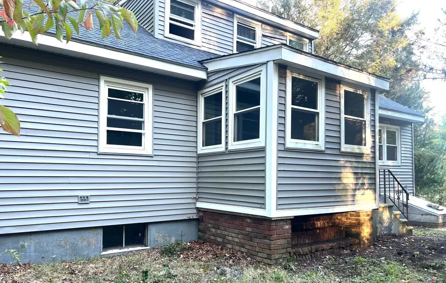 831 Providence Rd, Northbridge, MA 01588 - #3