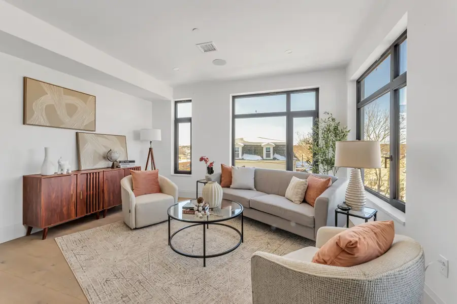 34 Oak Street #202, Boston, MA 02136 - #3