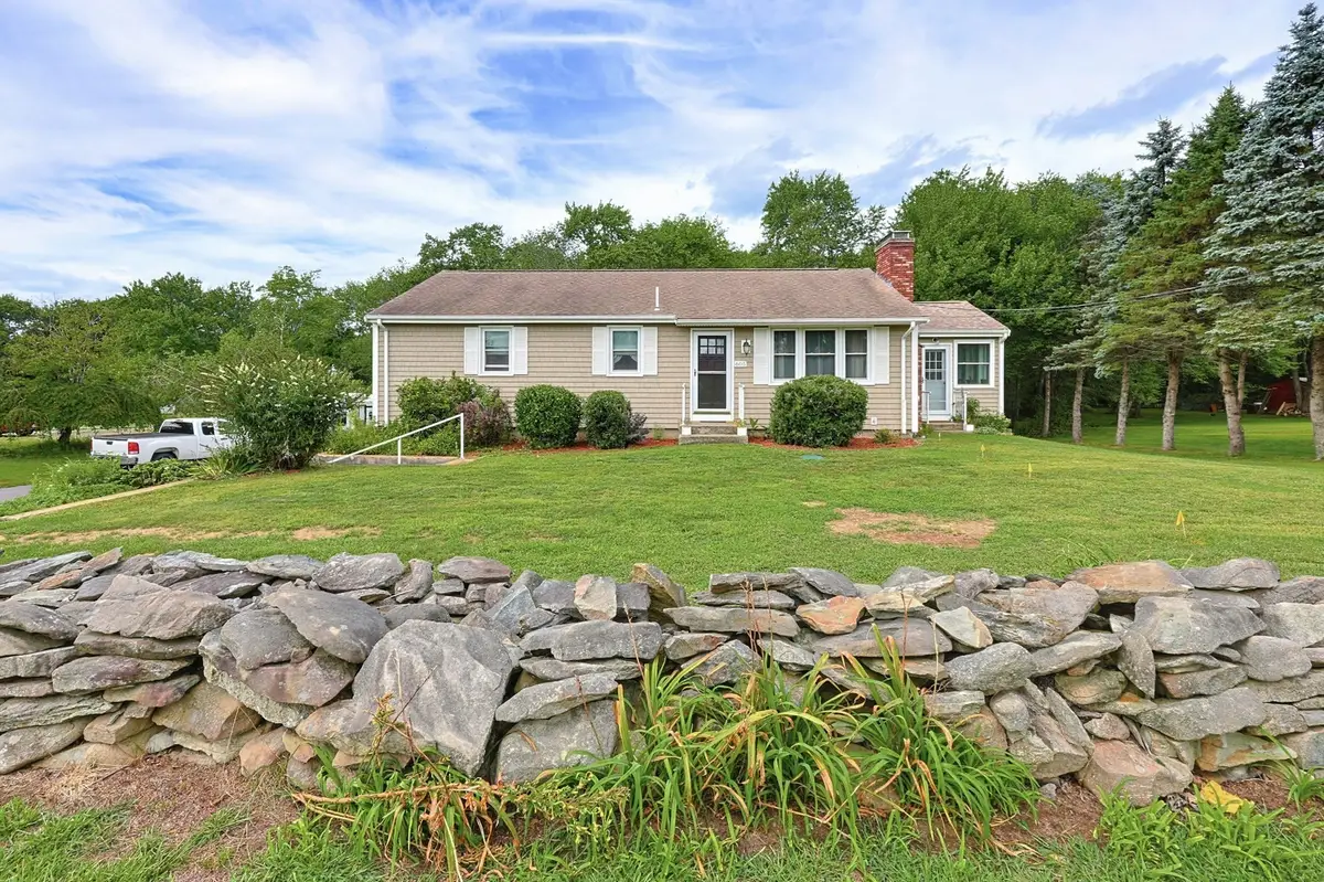 605 Wood Street, Swansea, MA 02777 - #1