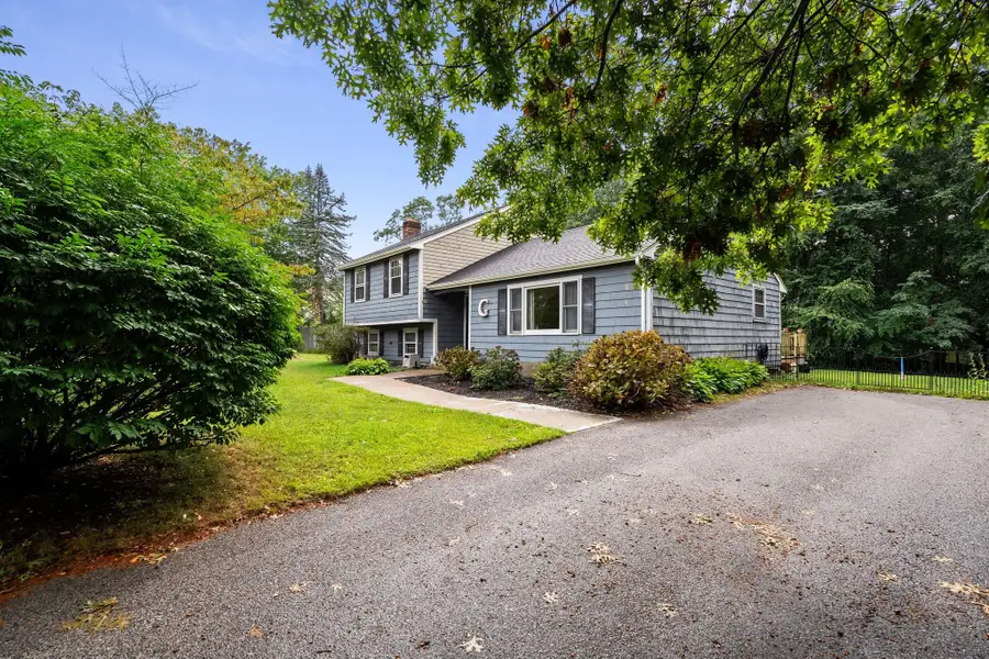 15 Liane Way, Pembroke, MA 02359 - #2